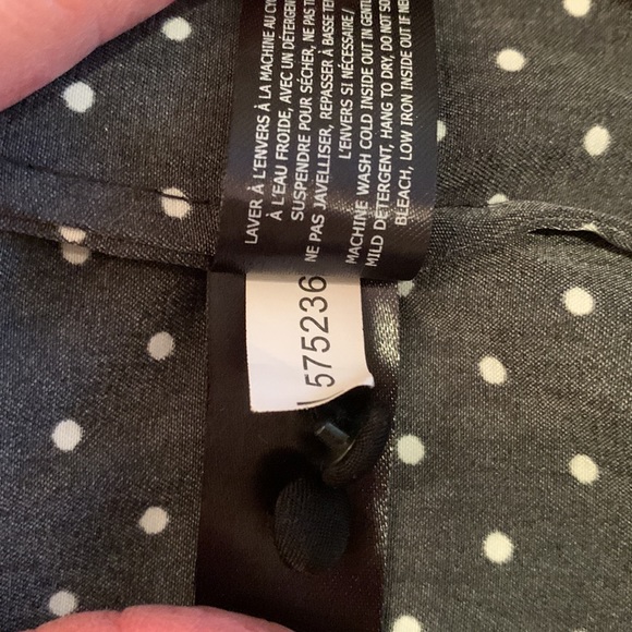 Icone Long sleeve blouse polka dot black crisp - NWOT - Picture 10 of 10